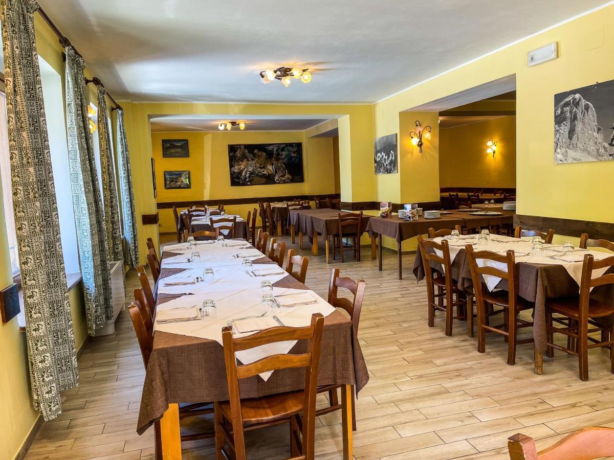 Hotel Al Sasso Di Stria Andraz Eksteriør billede