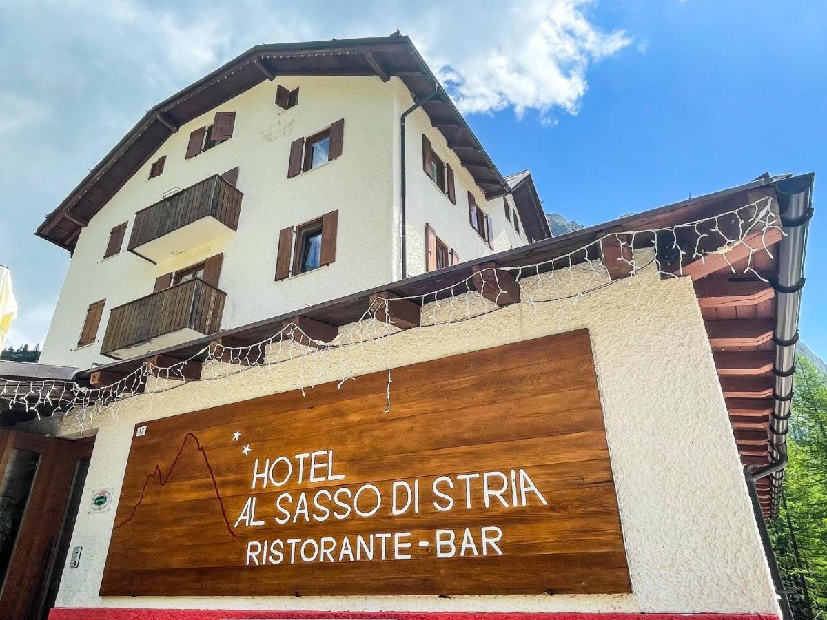 Hotel Al Sasso Di Stria Andraz Eksteriør billede