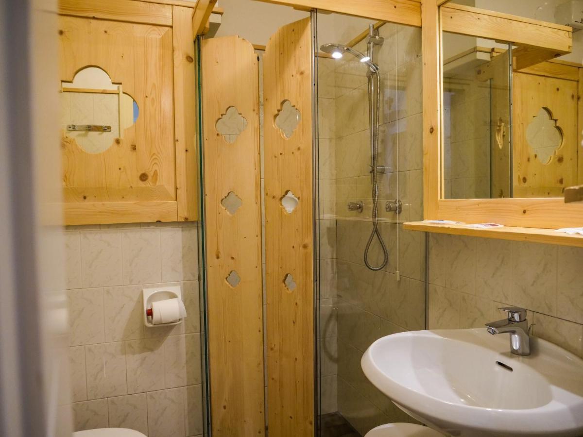 Hotel Al Sasso Di Stria Andraz Eksteriør billede