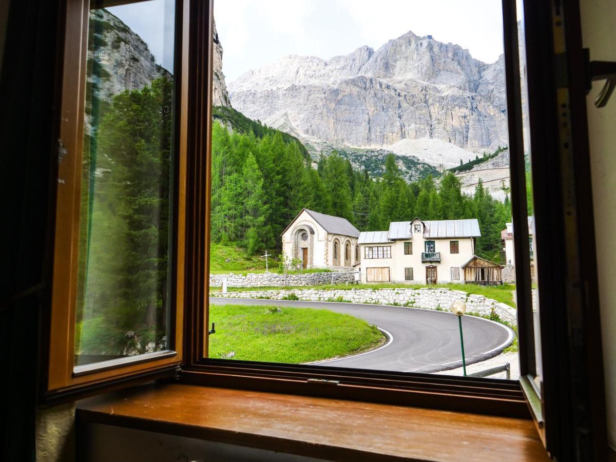 Hotel Al Sasso Di Stria Andraz Eksteriør billede