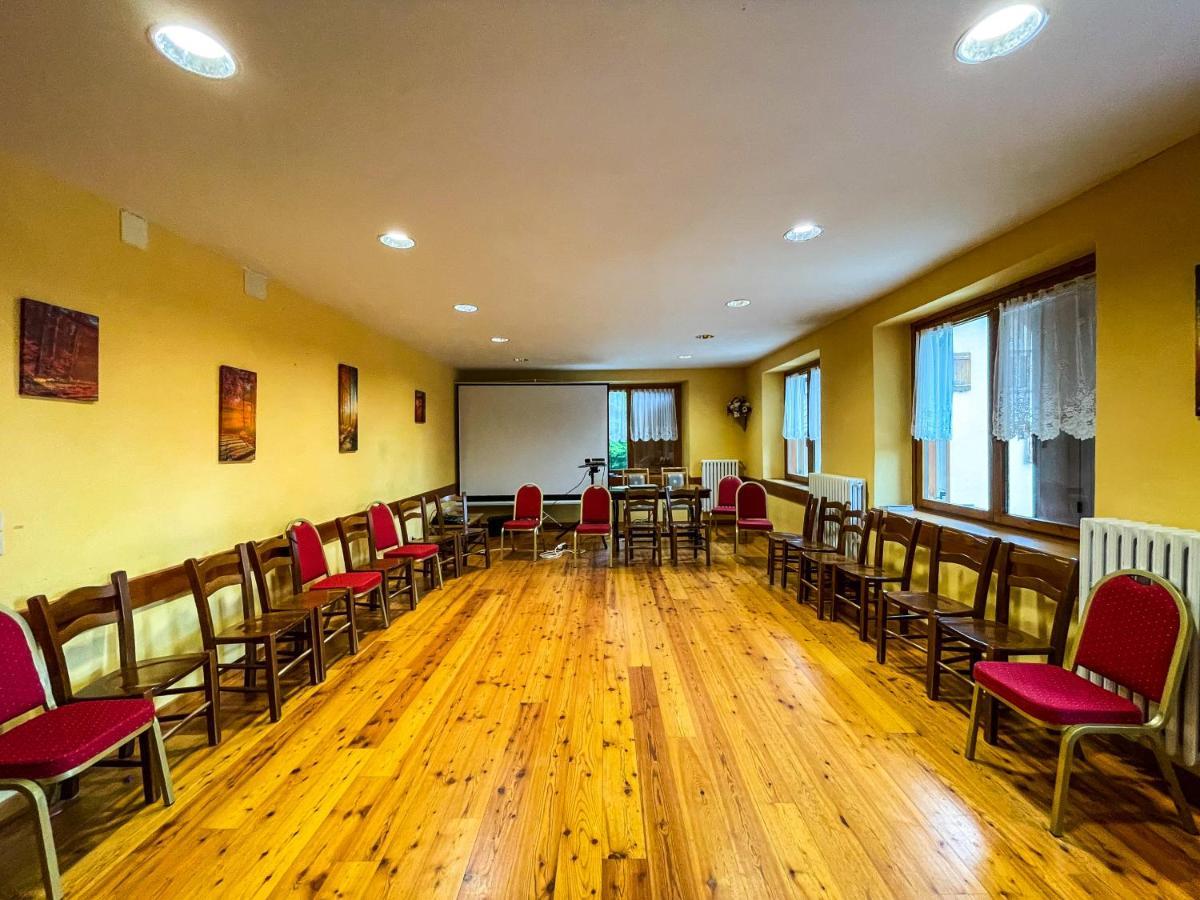 Hotel Al Sasso Di Stria Andraz Eksteriør billede