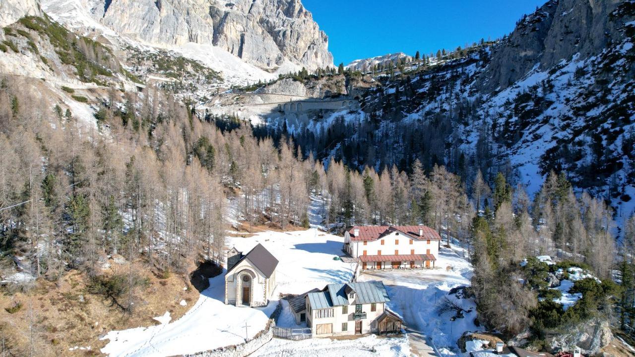 Hotel Al Sasso Di Stria Andraz Eksteriør billede