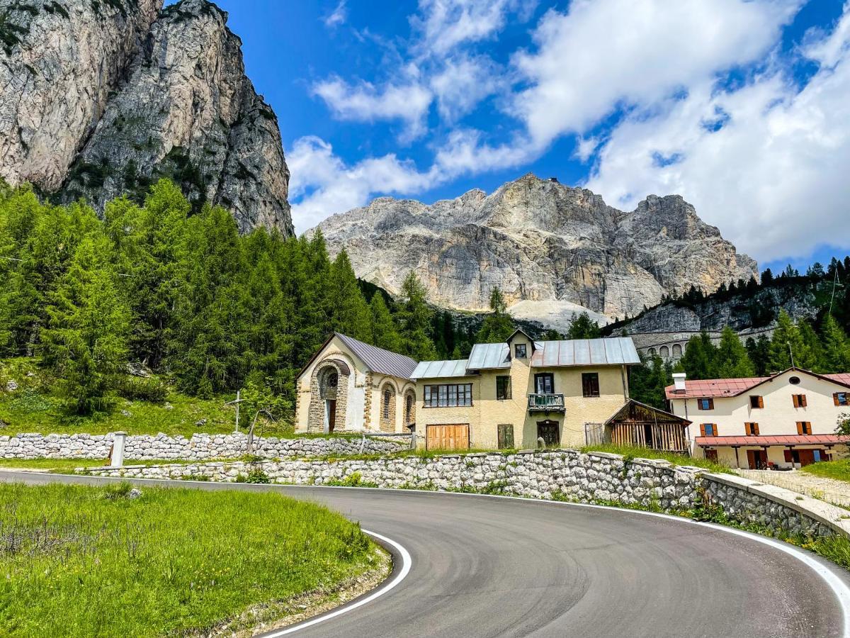 Hotel Al Sasso Di Stria Andraz Eksteriør billede