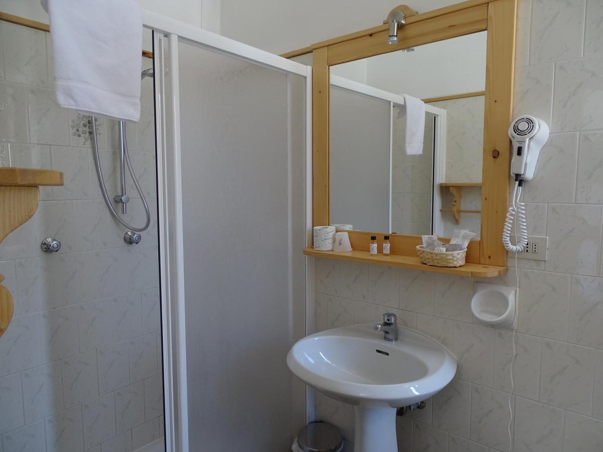 Hotel Al Sasso Di Stria Andraz Eksteriør billede